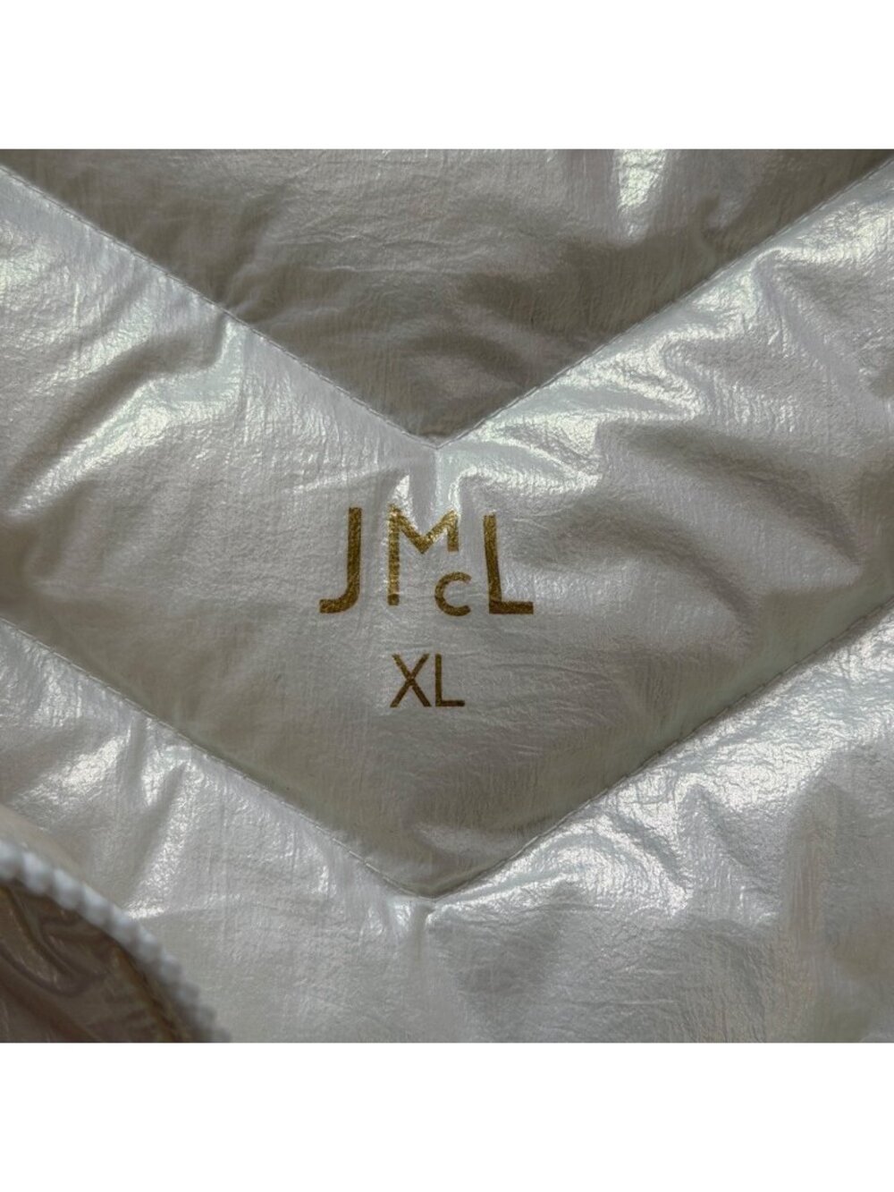 J. McLaughlin Women XL Goose Down Puffer Vest Lightweight Iridescent Ivory JMcL - Picture 4 of 7